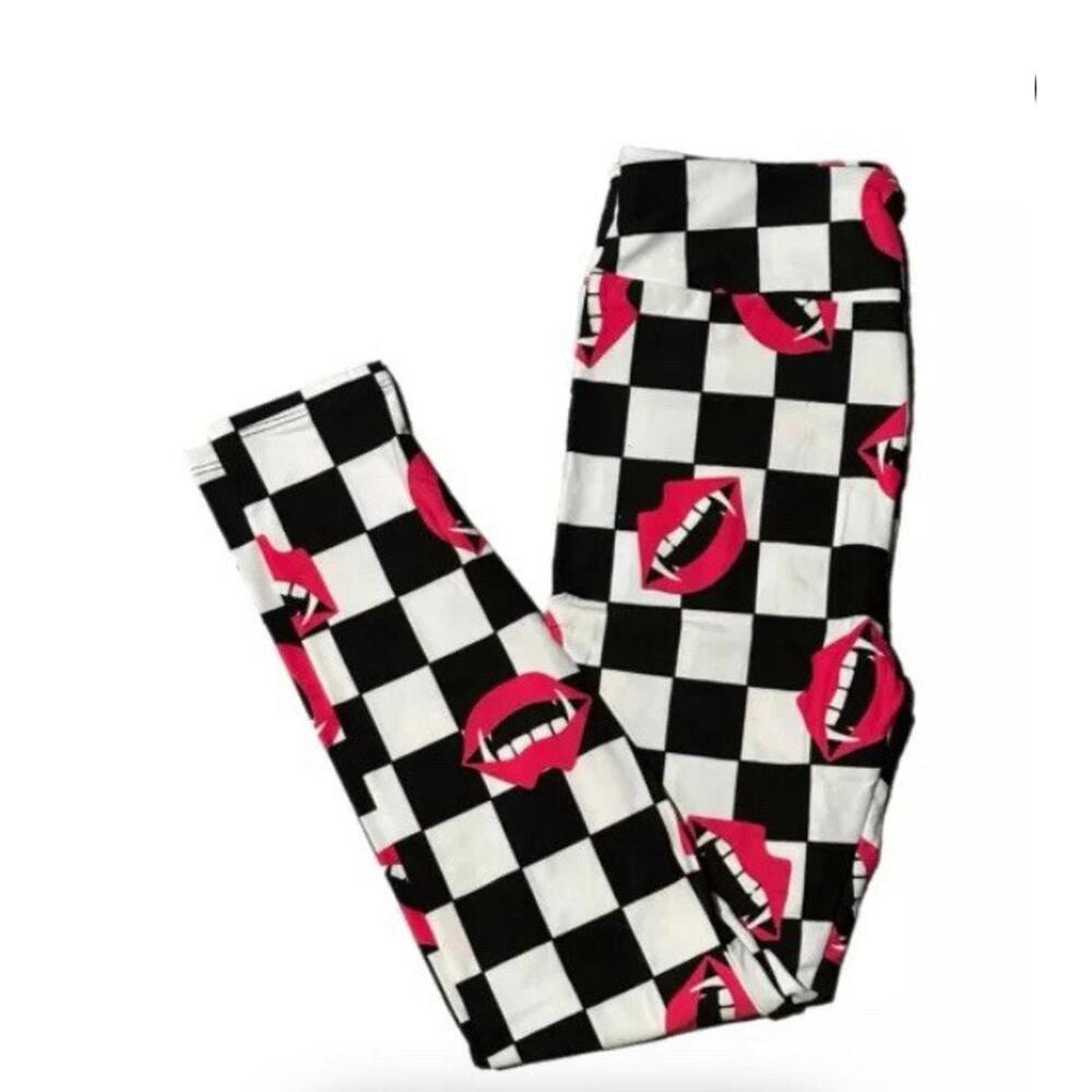 New Lularoe Halloween Leggings VAMPIRE TEETH, FANGS, LIPS SZ OS 2-10 Checkered
